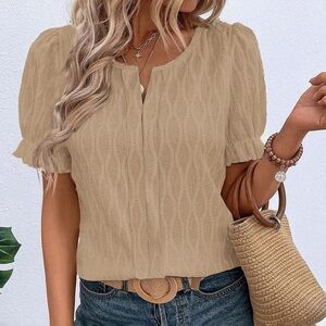 Chic Beige Women's Short Sleeve Top
